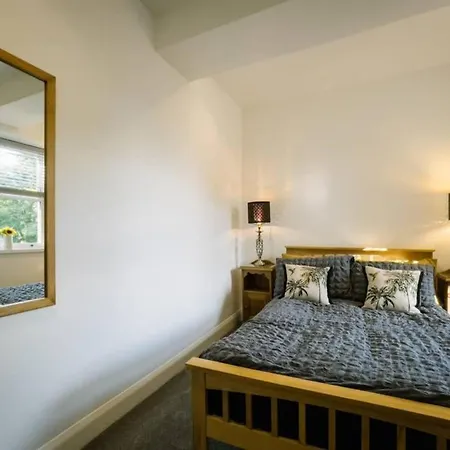 Oak View Flat In Central Bowness-on-windermere, Lake District * Bowness-on-Windermere