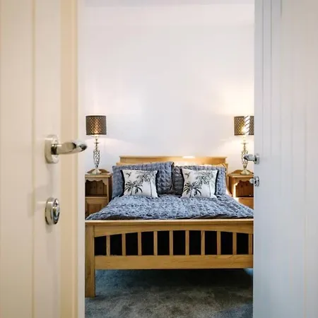 Oak View Flat In Central Bowness-on-windermere, Lake District *