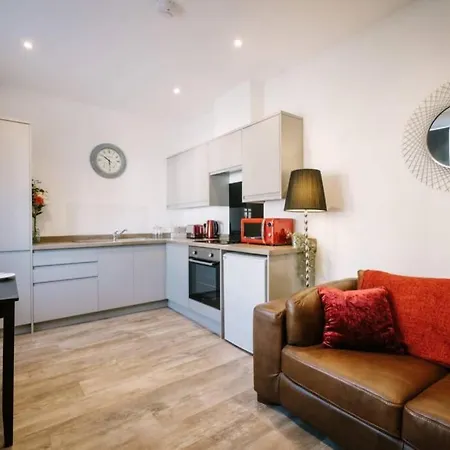 Oak View Flat In Central Bowness-on-windermere, Lake District *