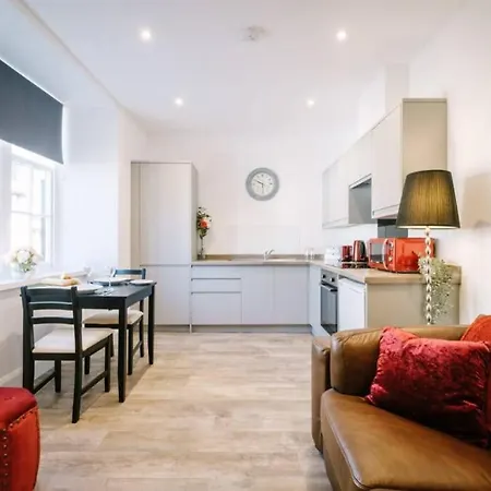 Oak View Flat In Central Bowness-on-windermere, Lake District